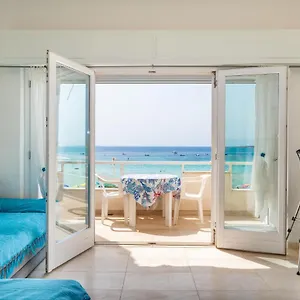 Apartment Fronte Mare - Waterfront, Putzu Idu